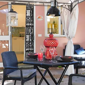  Appartement Con Piscina Immersa Nel
